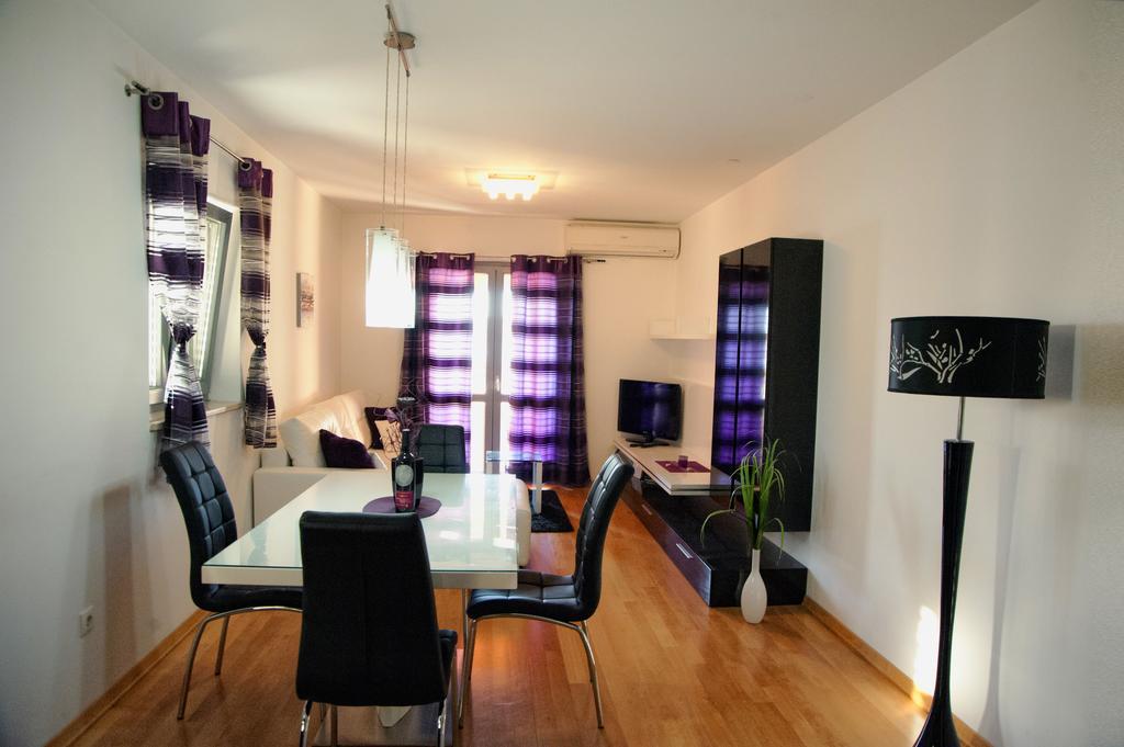 Apartment Vedran Podstrana Exterior photo