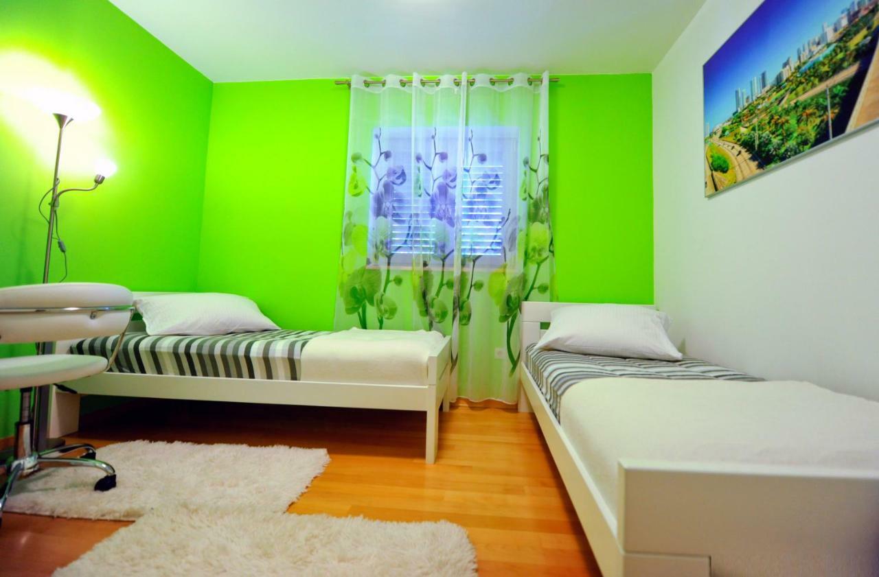 Apartment Vedran Podstrana Exterior photo